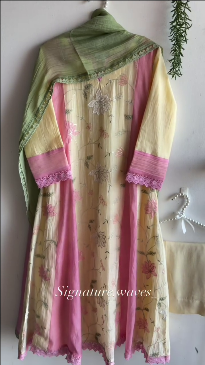 Yellow and Pink Floral Embroidered Kurta Set With a Dupatta - Image 5