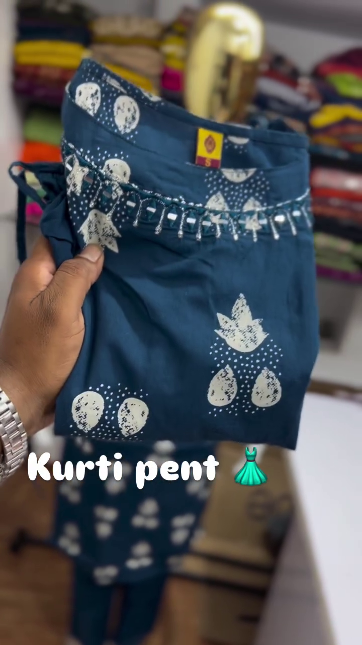 Teal Blue Sleeveless Kurta Set - Image 2