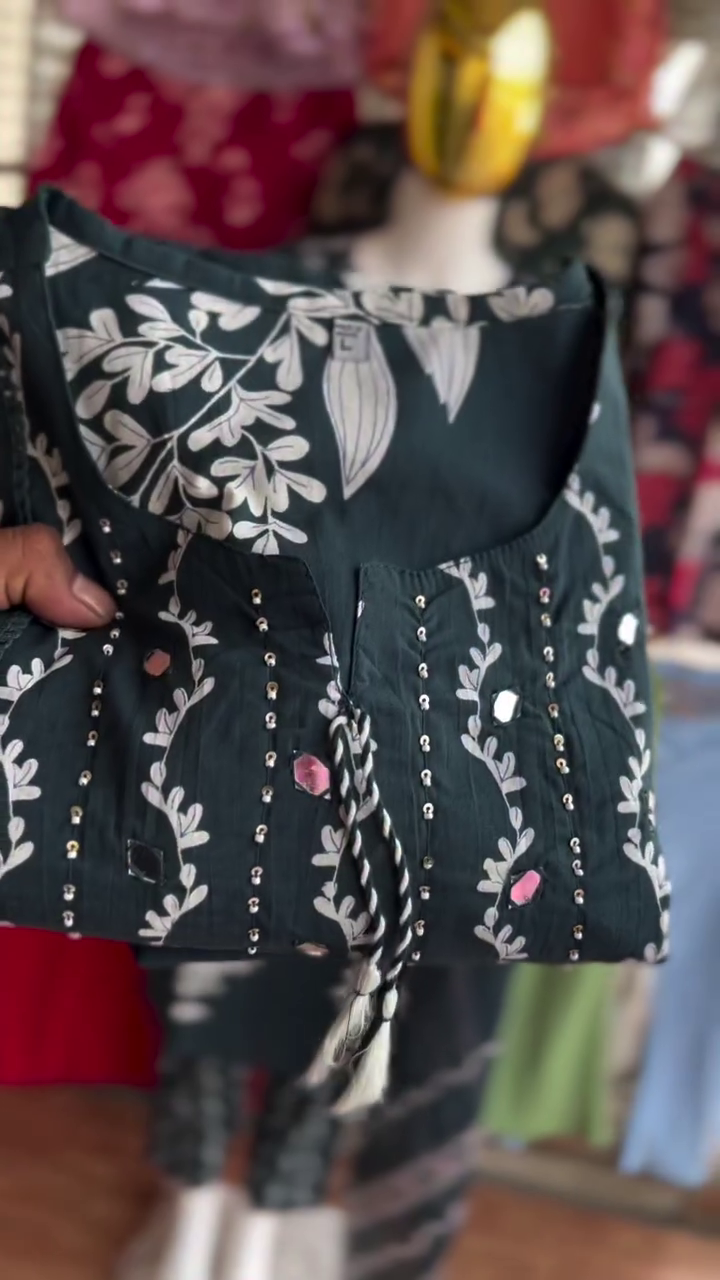 Dark Green Floral Embroidered Suit Set - Image 2