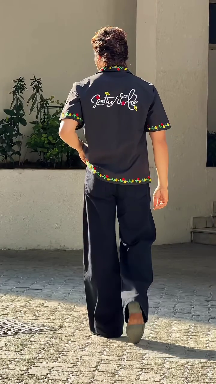 Men's Floral Embroidered Cuban Collar Shirt - Image 3